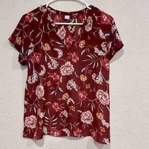 Old Navy Women’s Burgundy Floral Top